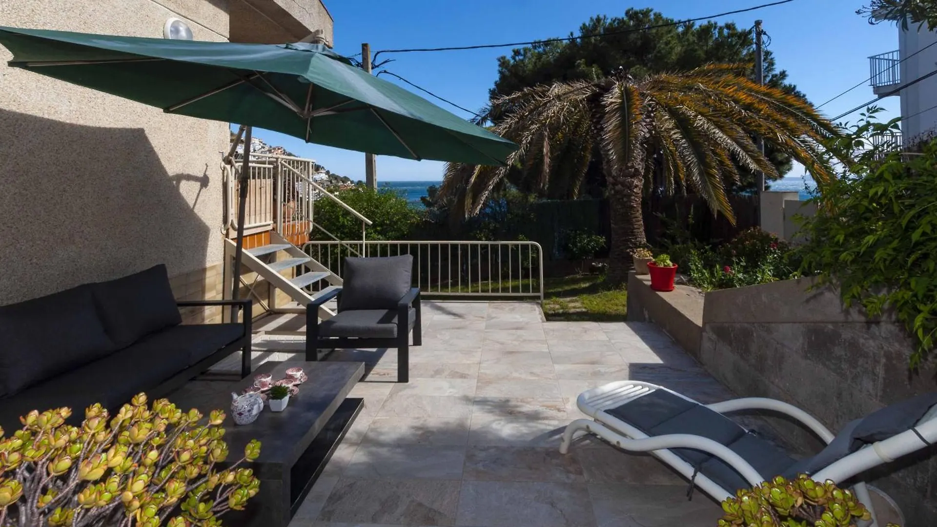 1233 Vila Neus Con Piscina - Apivend Immo Roses